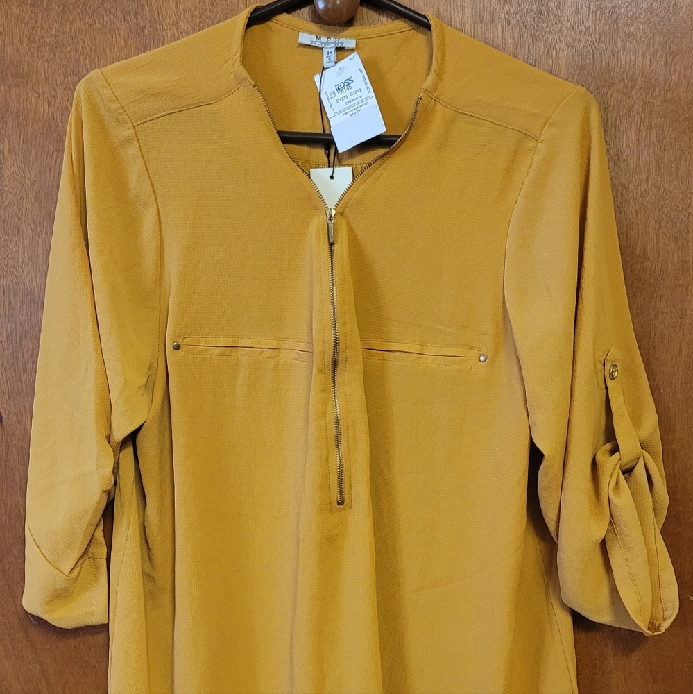 MPH Collection.  1X Top.